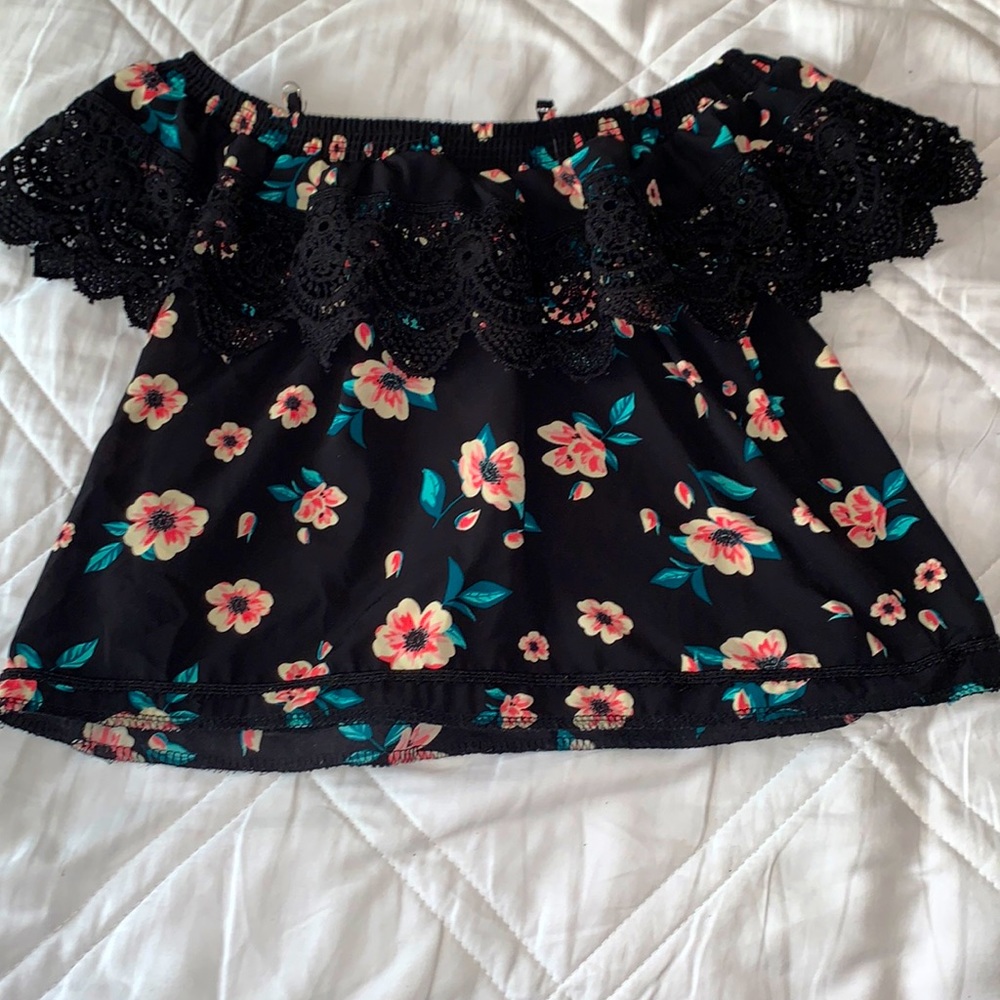 Black Floral Off the Shoulder Lace Shirt